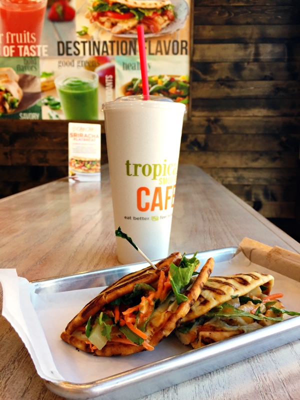 Tropical Smoothie Cafe's Cha Cha Sriracha Flatbread and Boosted Smoothie